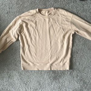 Lululemon sweatshirt